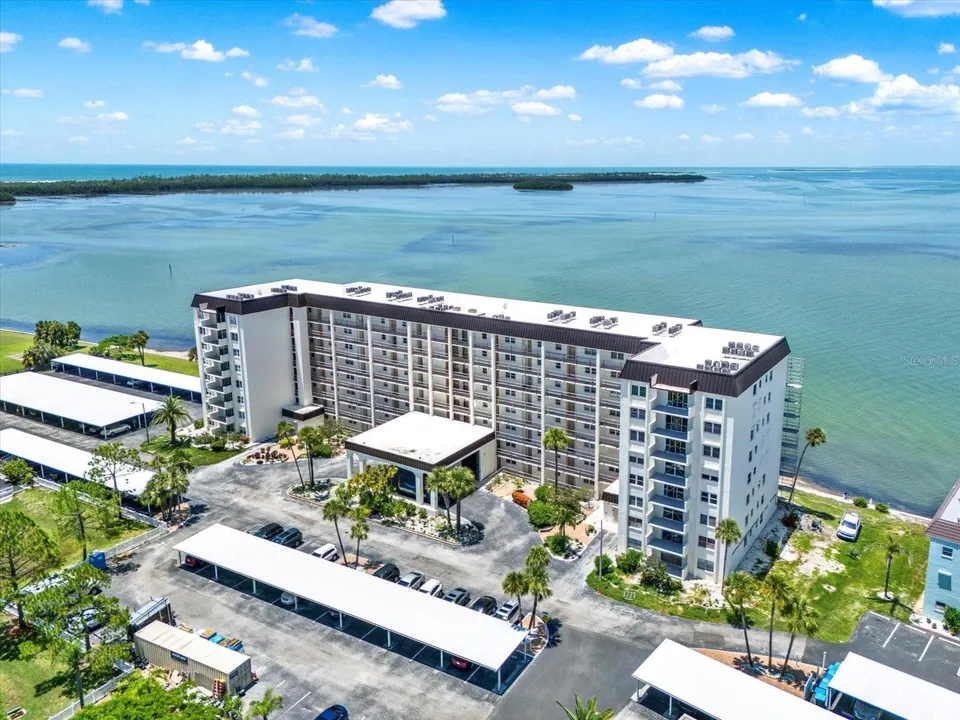 9 Haig Place Unit 612, Dunedin FL