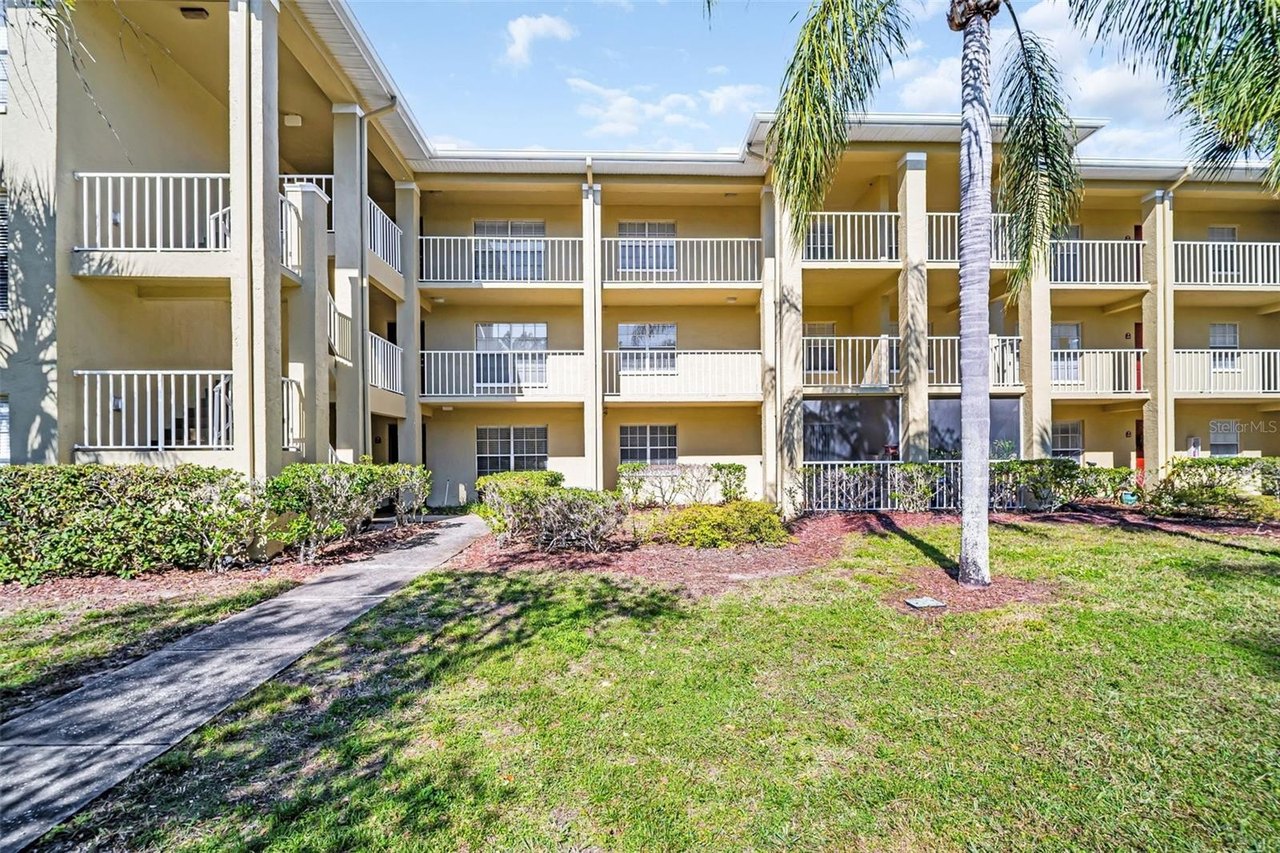 2690 Coral Landings Blvd Unit 516, Palm Harbor, FL 34684